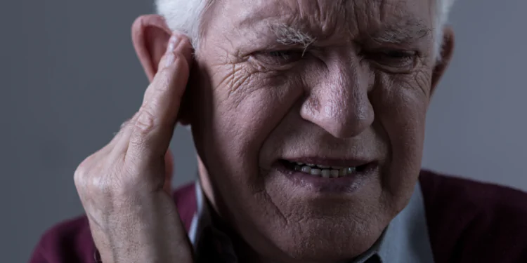 Hearing Loss and Cognitive Decline In Older Adults